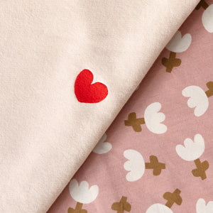 CASTLE AND THINGS Heart Box Sweater
