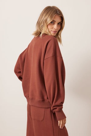 CERES LIFE Quinn Slouchy Crew - Burnt Toffee