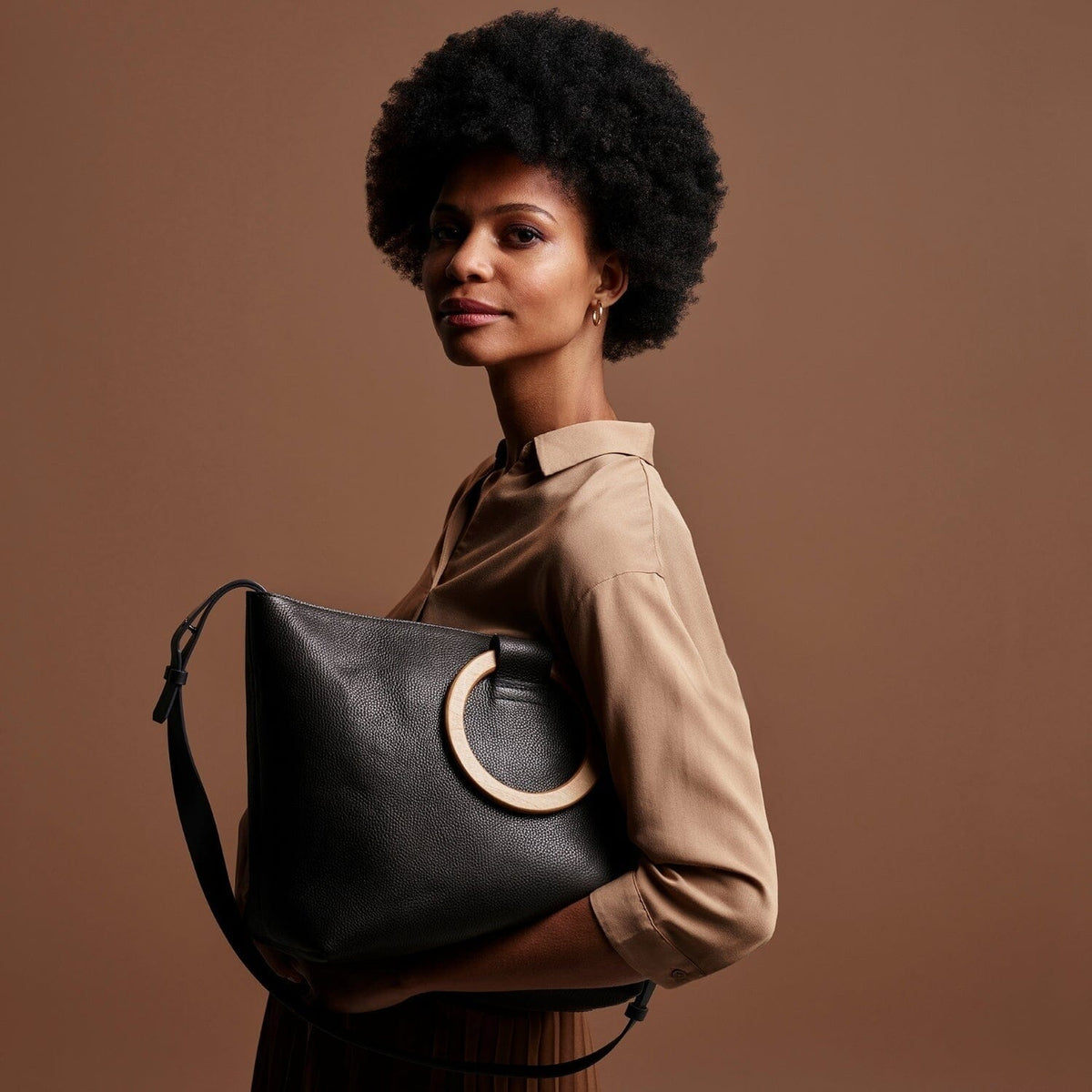 BE HOLD East West Tote - Gunmetal Grey HANDBAG - Zabecca Living