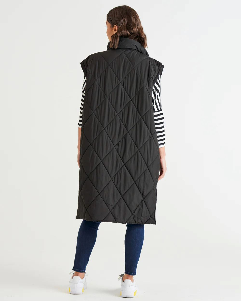 BETTY BASICS Cape Cod Puffer Vest - Black vest - Zabecca Living