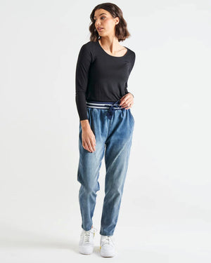 BETTY BASICS Dakota Denim Jogger Jean - Azure Blue JOGGER - Zabecca Living