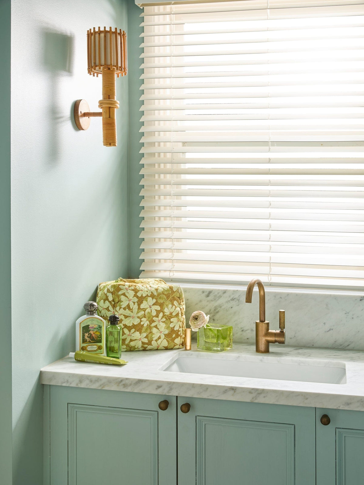 BONNIE & NEIL Violet Large Toiletry Bag - Mustard - Zabecca Living