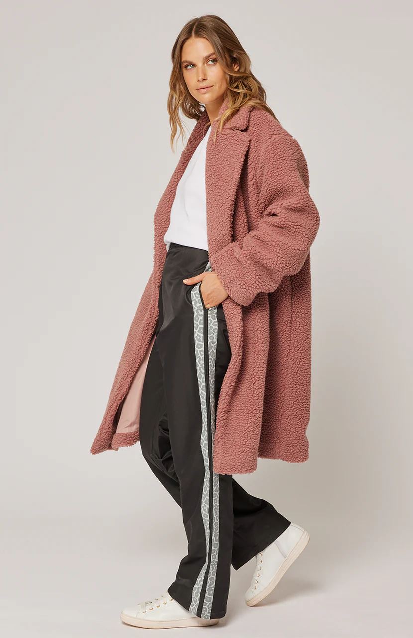 CARTEL & WILLOW Bonnie Coat - Berry Coat - Zabecca Living