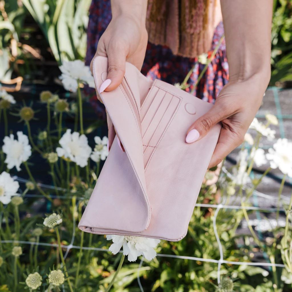DUSKY ROBIN Iris Purse - Sand WALLET - Zabecca Living