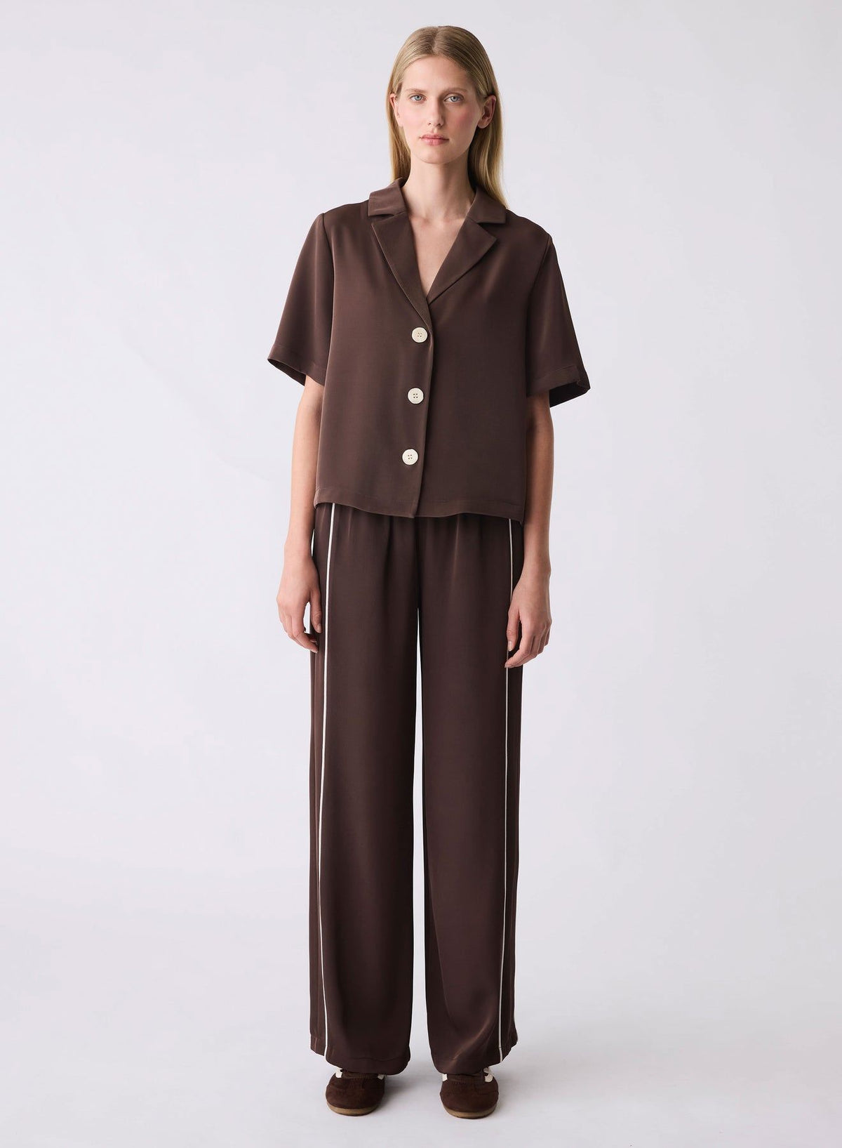 ESMAEE Staycation Shirt - Choc Shirts & Blouses - Zabecca Living