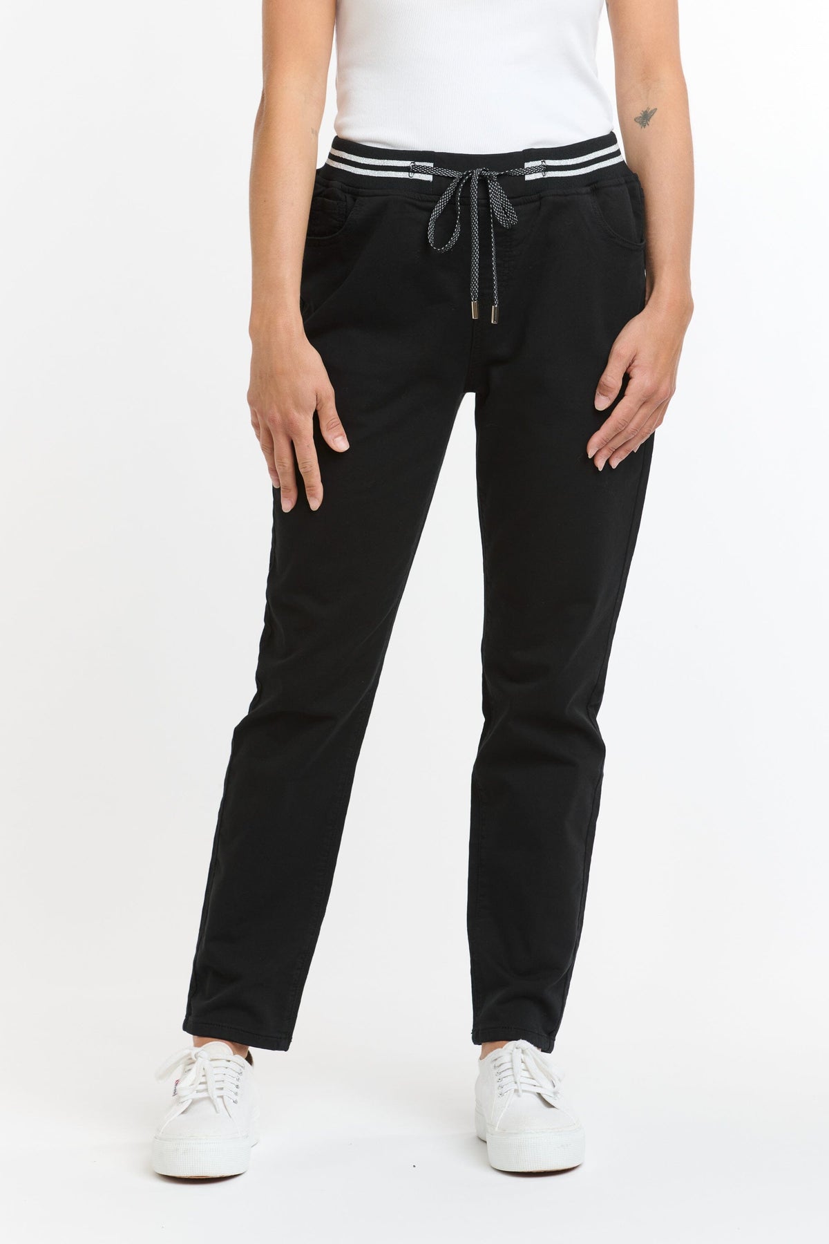 ITALIAN STAR Hugo Jogger - Black JOGGER - Zabecca Living