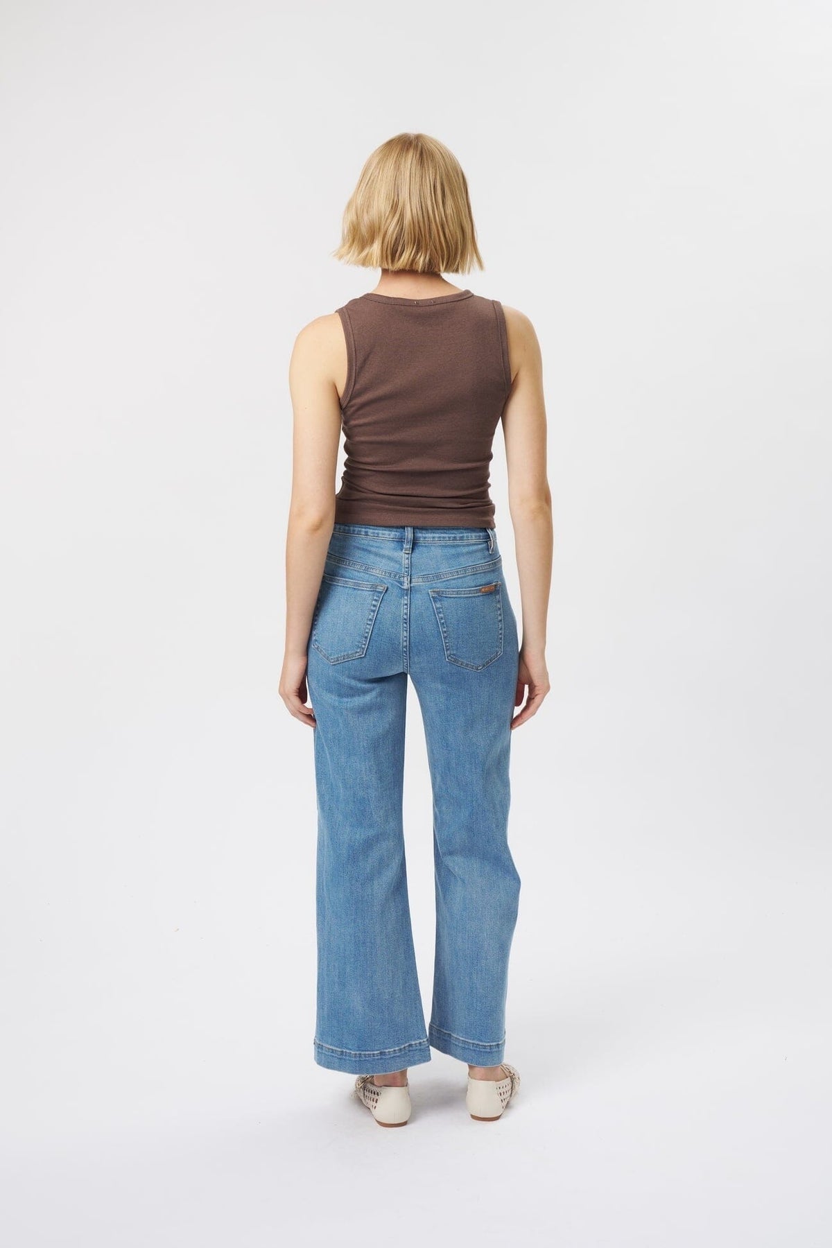 KIREINA Freya Jean Scallop Pocket - 70s Blue JEANS - Zabecca Living