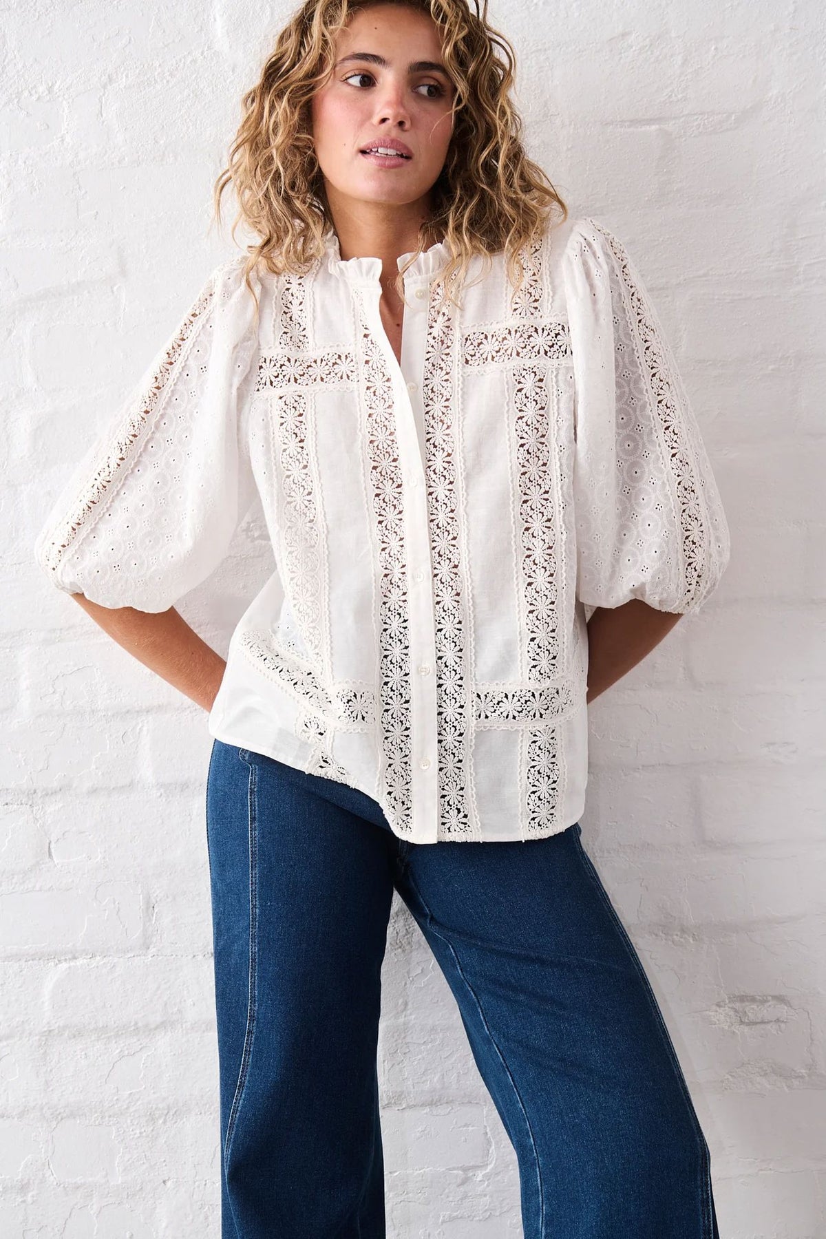 KIREINA Isabella Shirt - White vest - Zabecca Living