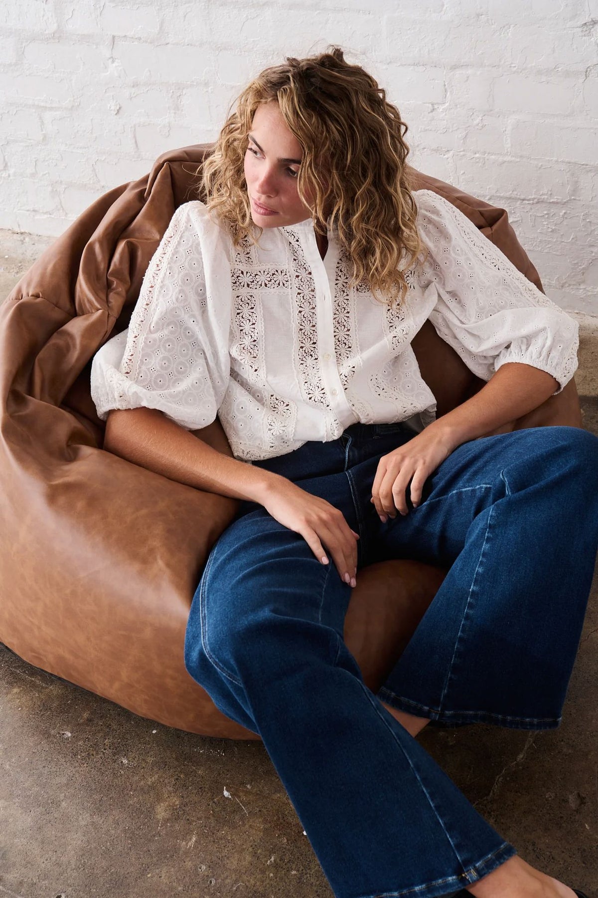 KIREINA Isabella Shirt - White vest - Zabecca Living