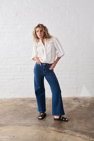 KIREINA Isabella Shirt - White vest - Zabecca Living