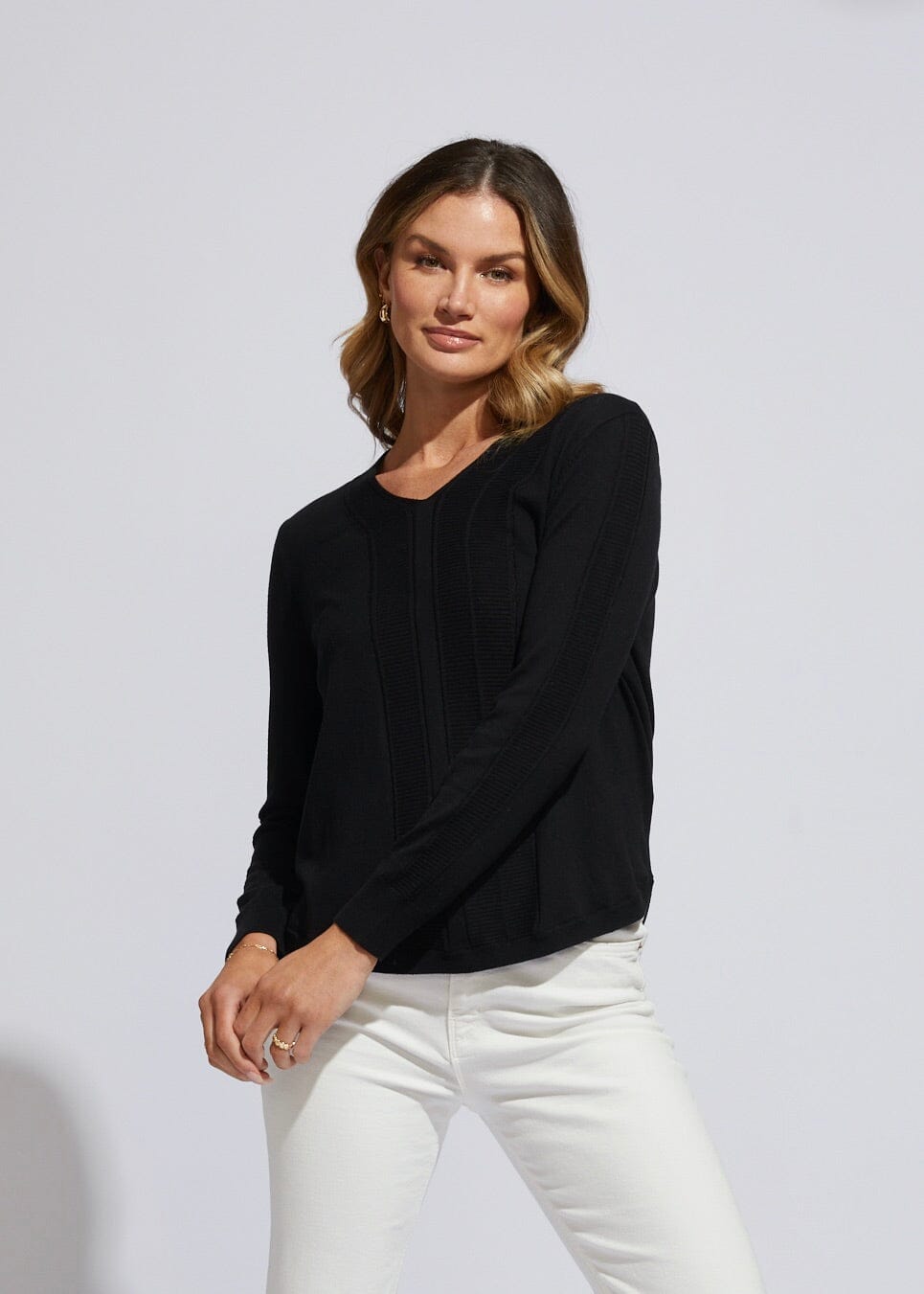 LD & CO Textured V Neck Jumper - Black Jumpers + Knitwear - Zabecca Living