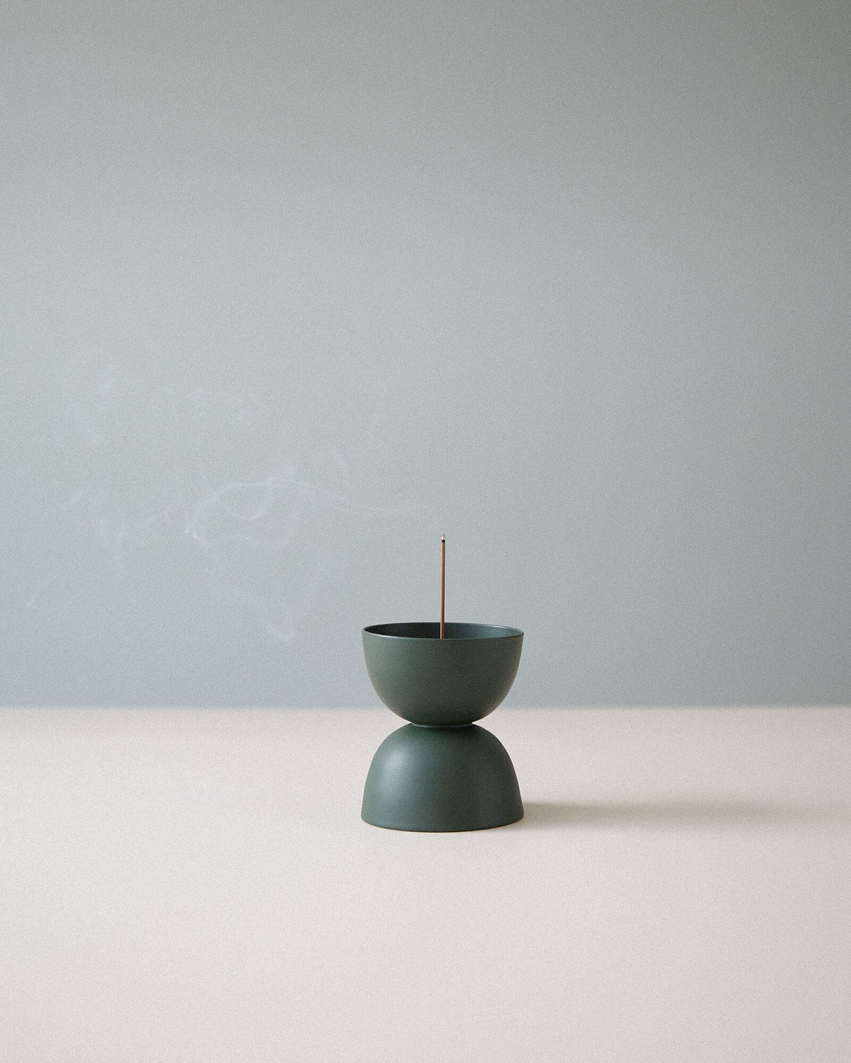 LIGHTLY Essence Burner - Juniper INCENSE - Zabecca Living