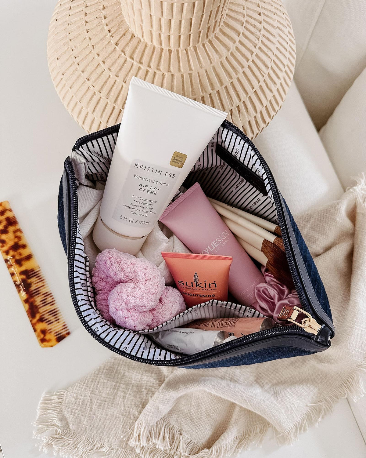 LOUENHIDE Bessie Pouch - Velvet Navy toiletry bag - Zabecca Living