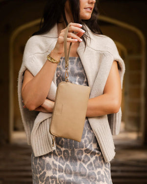 LOUNENHIDE Poppy Clutch - Biscuit HANDBAG - Zabecca Living