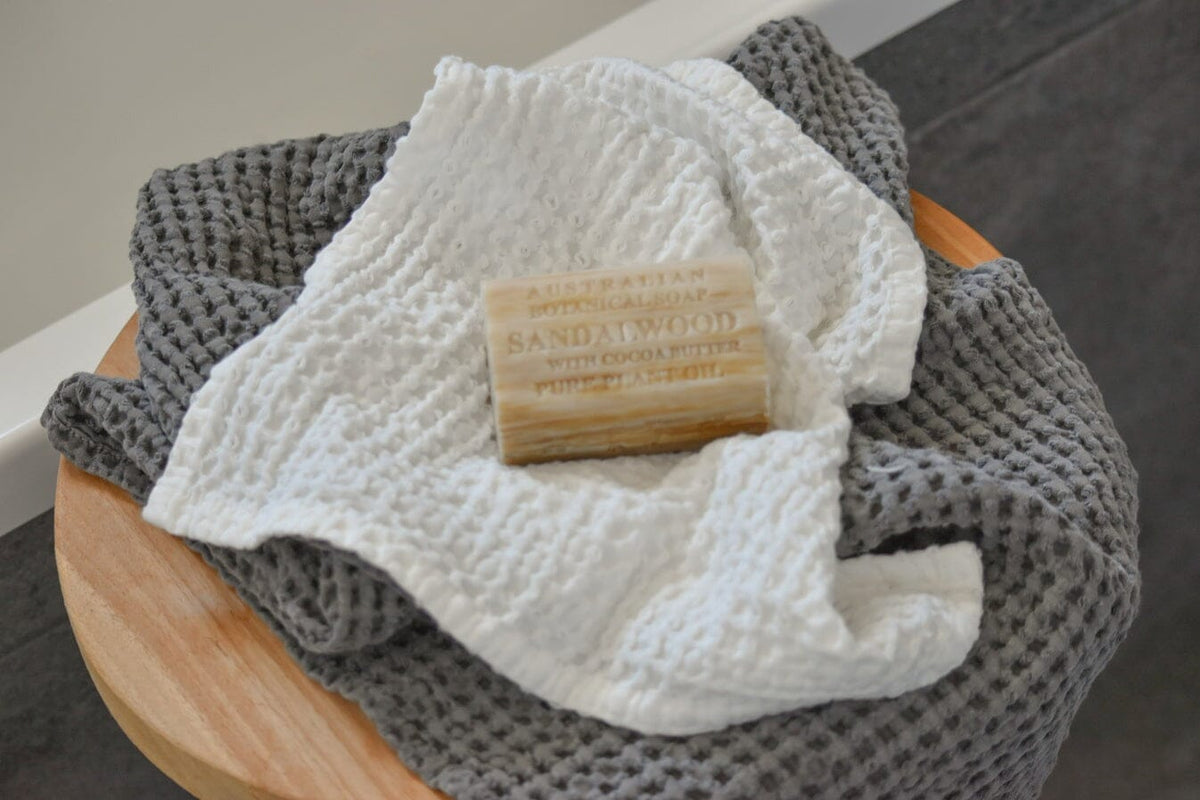 MAMA AND TOCHTER 100% Organic Cotton Rustic Waffle Face Cloth - White - Zabecca Living