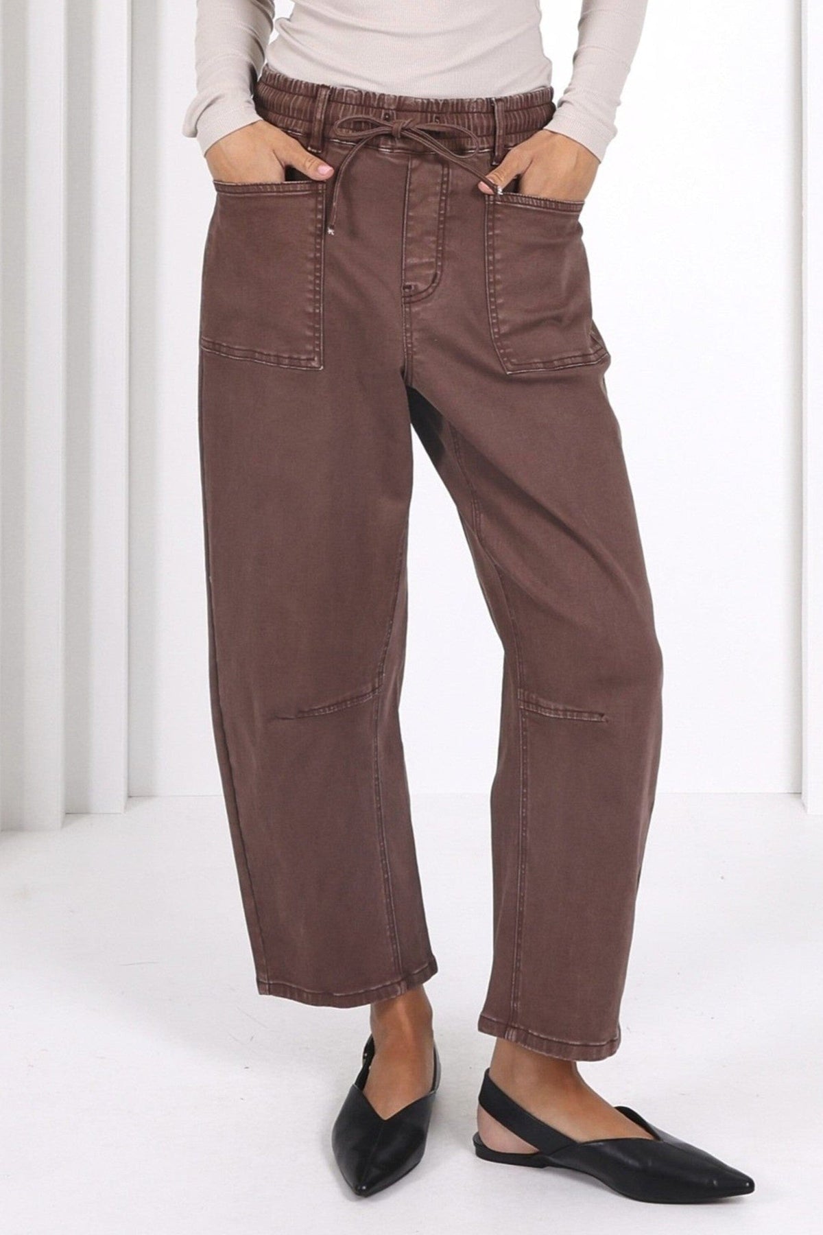 MONACO JEANS Leo Barrel Jeans - Chocolate JEANS - Zabecca Living