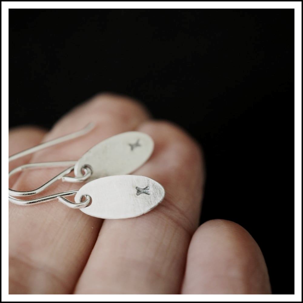 PAIRD Baci Earrings - Silver Earrings - Zabecca Living