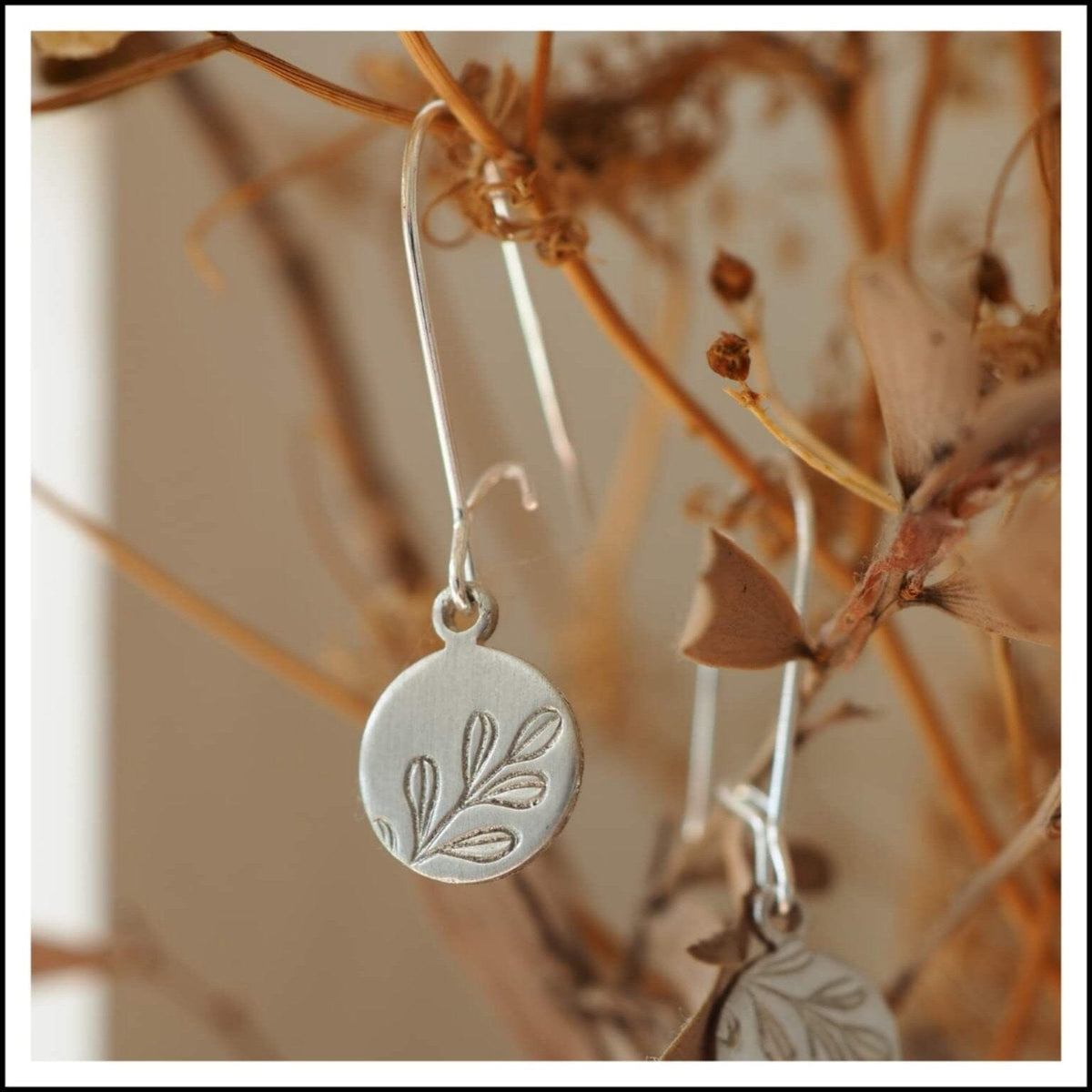 PAIRD Banksia Sprig Kidney Wires Earrings - Zabecca Living