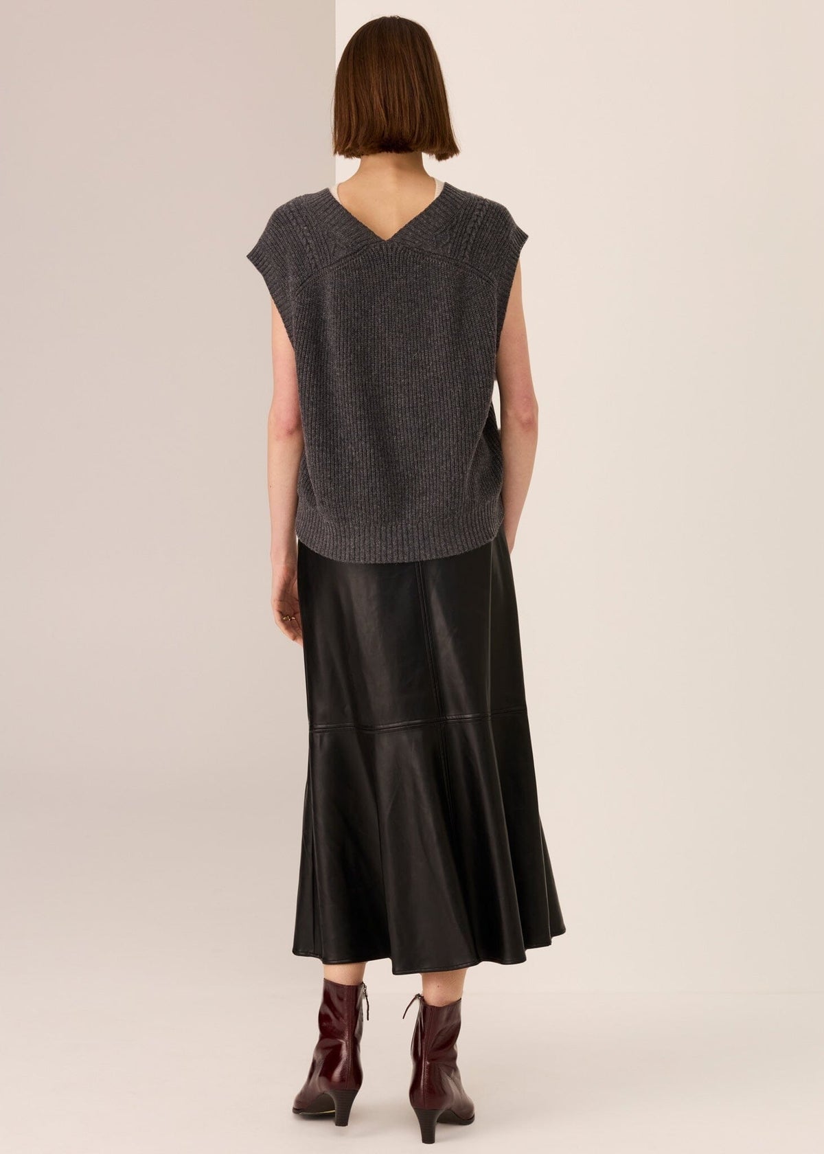 POL Hugo Skirt - Black Skirt - Zabecca Living