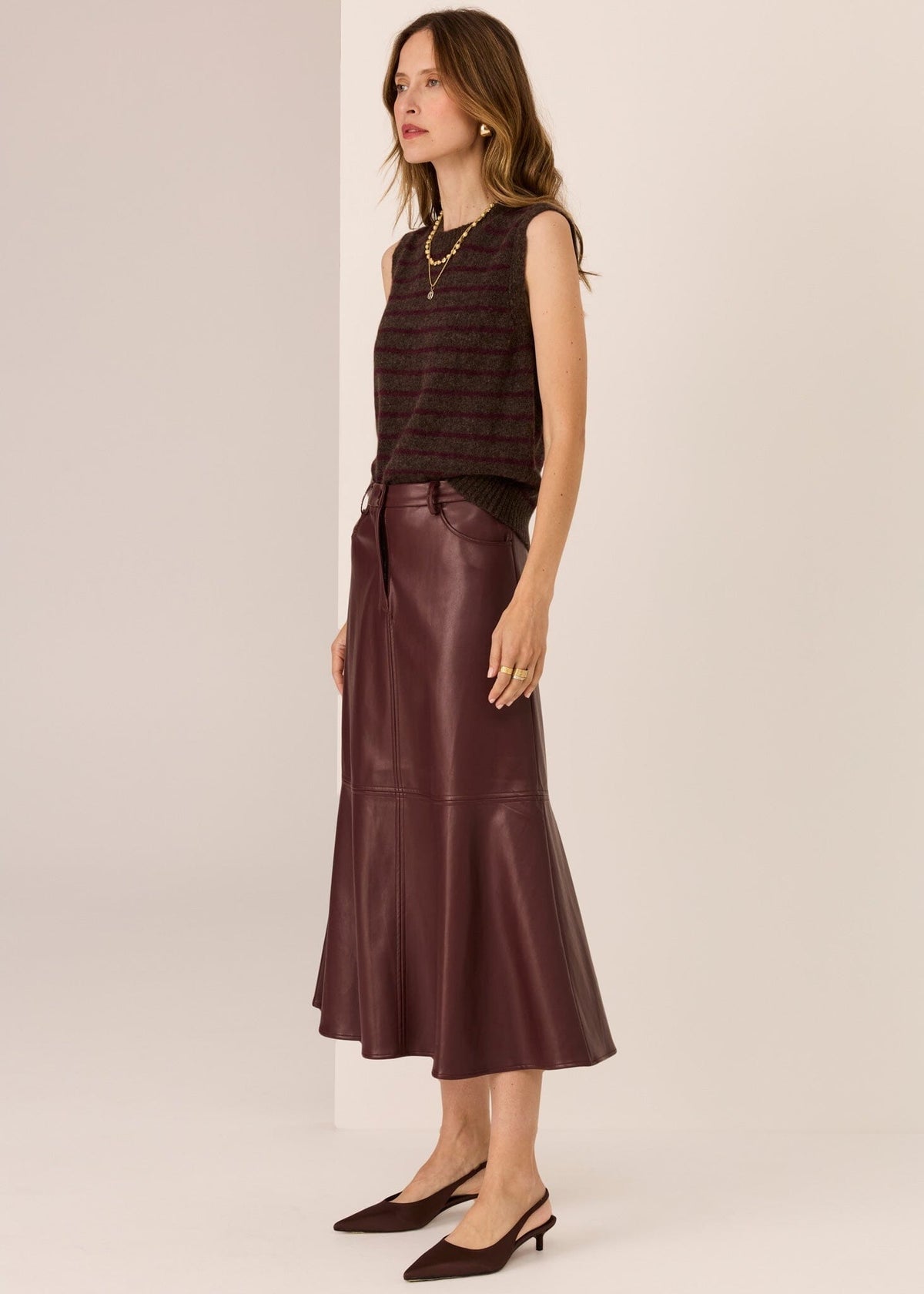 POL Hugo Skirt - Merlot Skirt - Zabecca Living