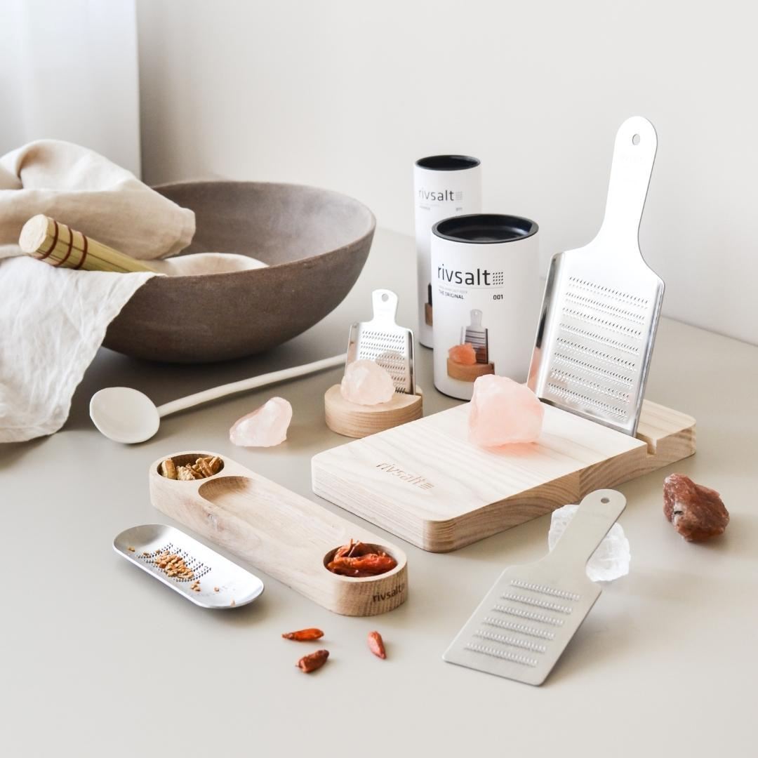 RIVSALT Original Himalayan Salt with Stainless Steel Grater & Oak Stand CONDIMENTS - Zabecca Living