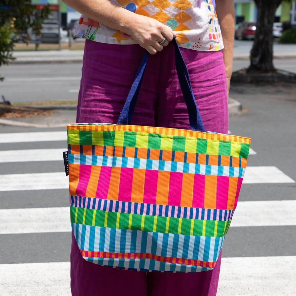 RUBY OLIVE Shopping Bag - Feeling Fine SHOPPING BAG - Zabecca Living