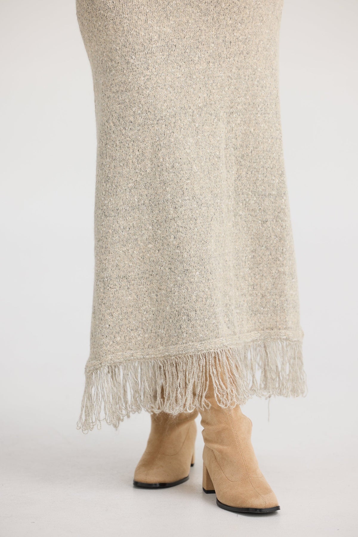 THE SHANTY CORPORATION Seville Knit Skirt - Oatmeal Skirt - Zabecca Living