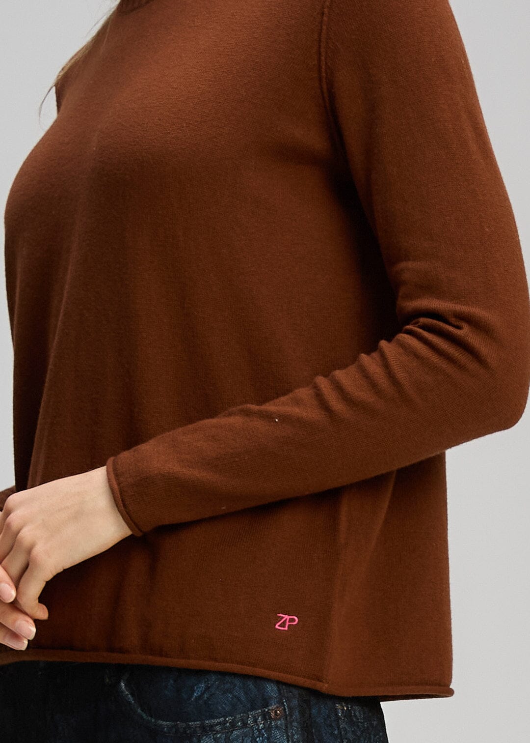 ZAKET & PLOVER Crew Essential - Chestnut Jumpers + Knitwear - Zabecca Living
