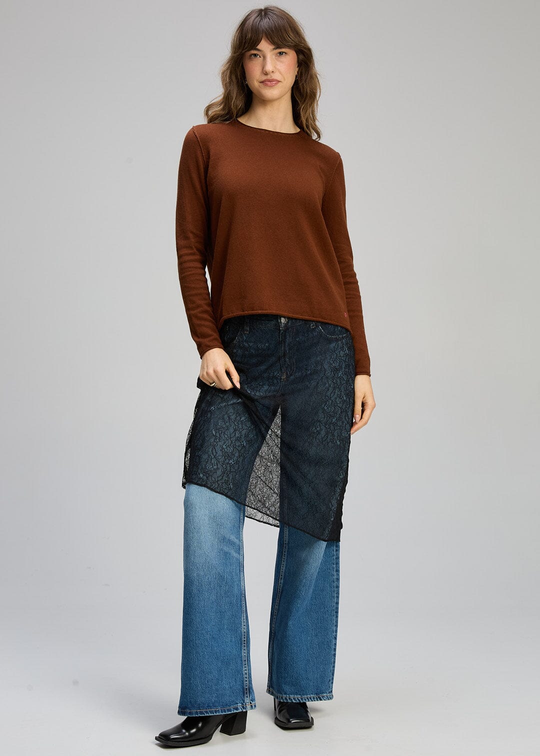 ZAKET & PLOVER Crew Essential - Chestnut Jumpers + Knitwear - Zabecca Living