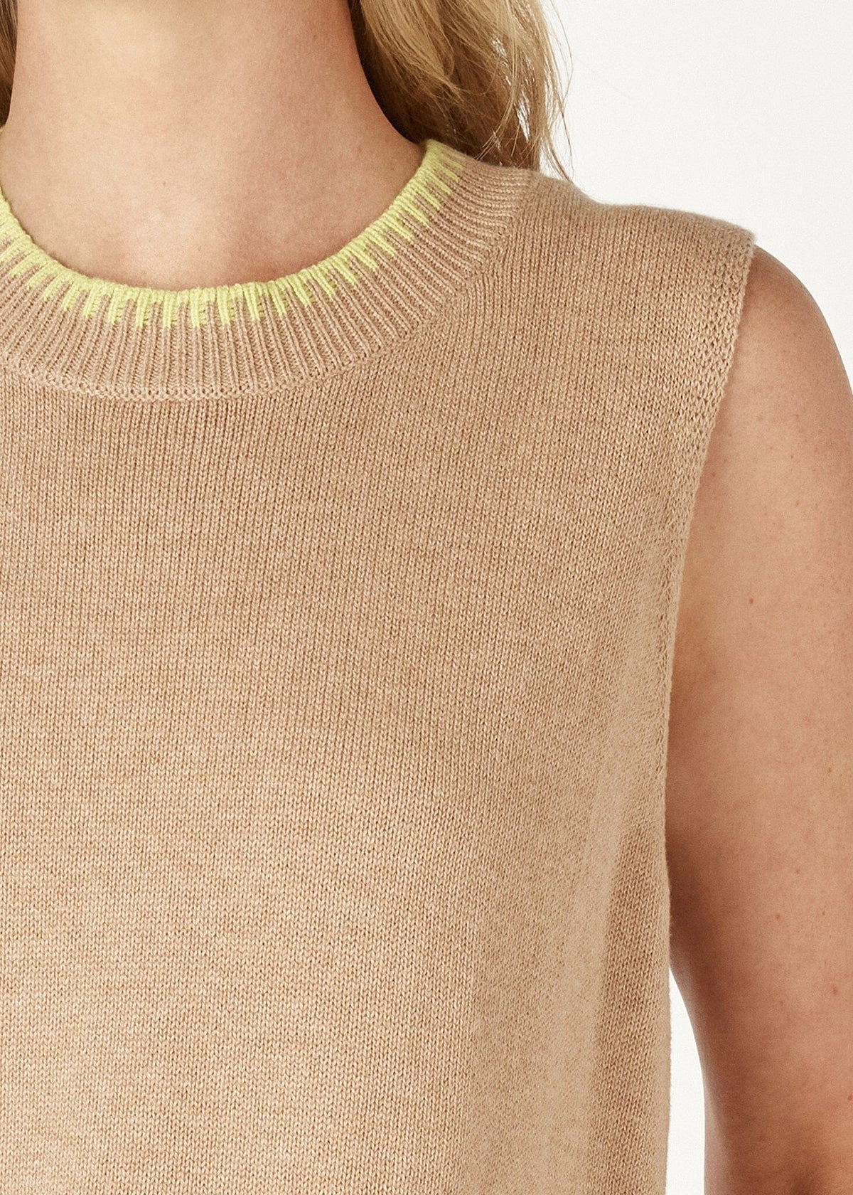 ZAKET & PLOVER Essential Two Tone Vest - Oat vest - Zabecca Living