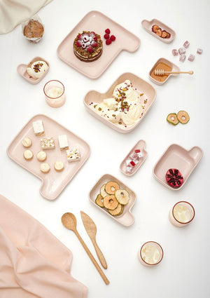 ANGUS & CELESTE Art Form Salad Bowl - Blush KITCHEN + DINING - Zabecca Living