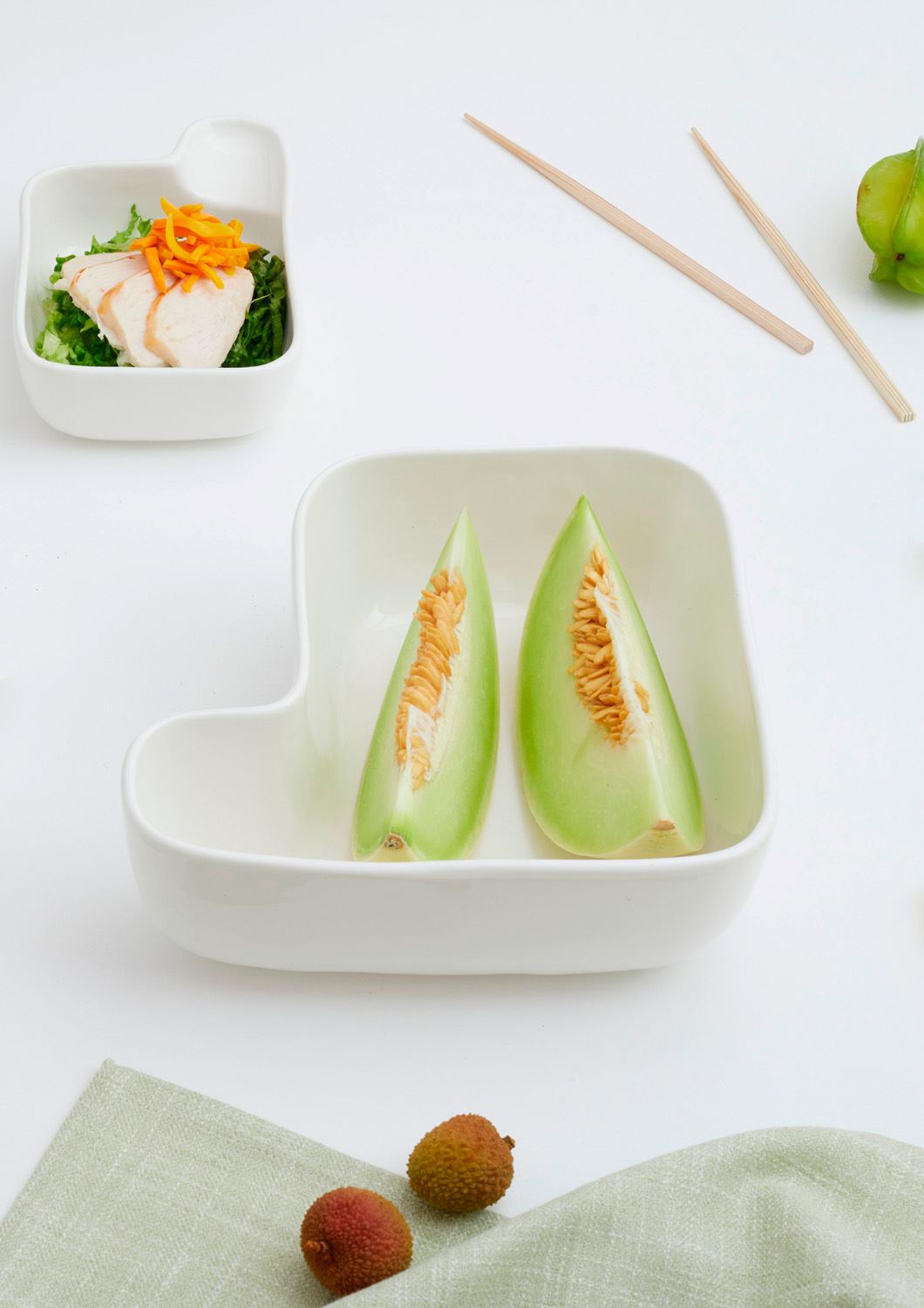 ANGUS & CELESTE Art Form Salad Bowl - White KITCHEN + DINING - Zabecca Living