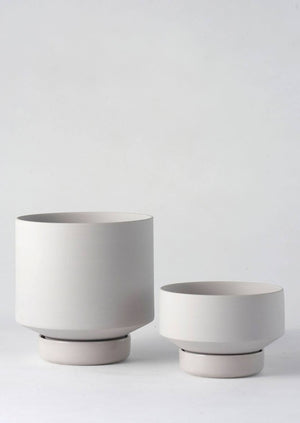 ANGUS & CELESTE Collectors Gro Pot Medium - Light Grey POT - Zabecca Living