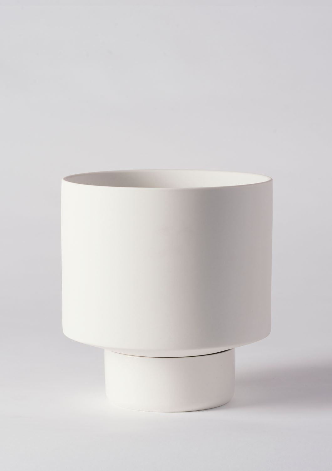 ANGUS & CELESTE Gro Pot Large - White Planter - Zabecca Living