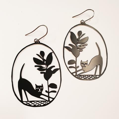 DENZ Pickles Cat Dangles - Black Earrings - Zabecca Living