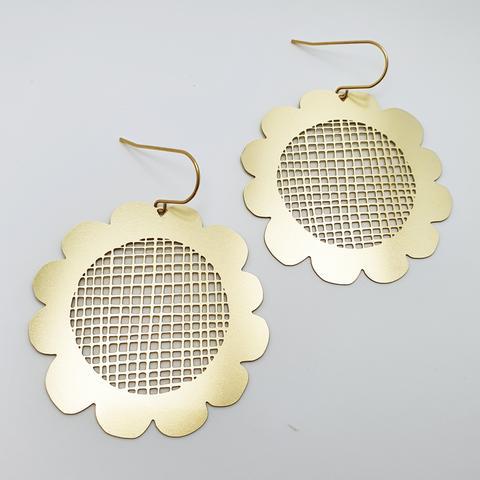 DENZ Retro Flowers - Gold Earrings - Zabecca Living