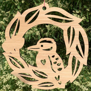 EARTH GREETINGS Bamboo Christmas Wreath - Kookaburra FESTIVE DECORATIONS - Zabecca Living