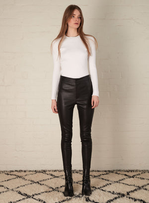 ESMAEE Amie Sweater - White Jumpers + Knitwear - Zabecca Living