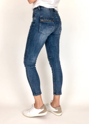 ITALIAN STAR Button Jeans - Wash Denim JEANS - Zabecca Living