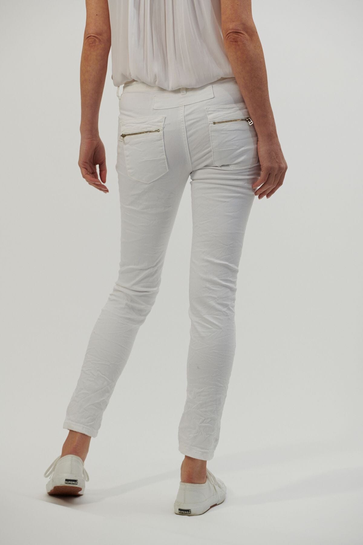 ITALIAN STAR Button Jeans - White JEANS - Zabecca Living