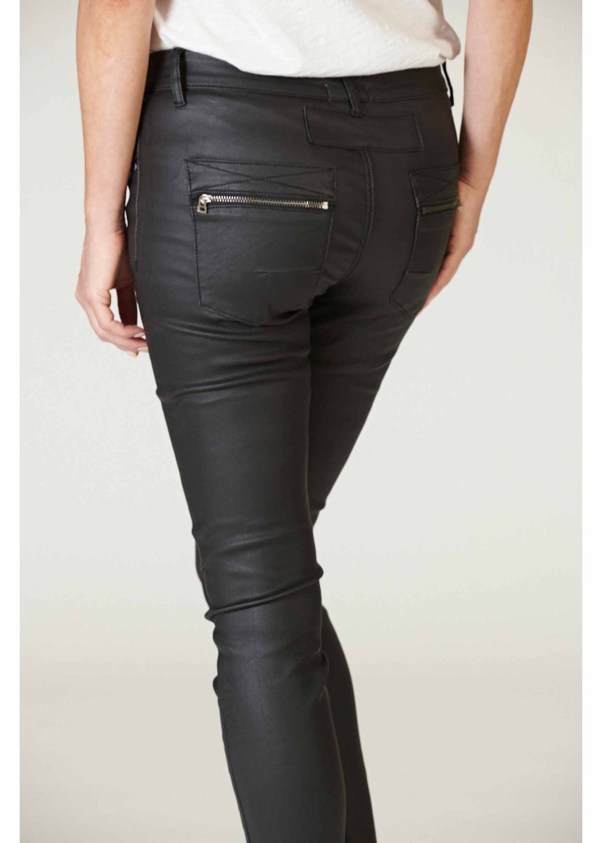 ITALIAN STAR Stevie Jeans - Black JEANS - Zabecca Living