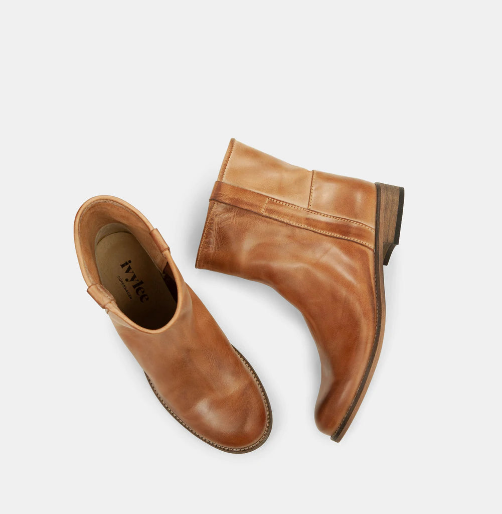 IVYLEE COPENHAGEN Evy Escuvado - Dark Tan FOOTWEAR - Zabecca Living