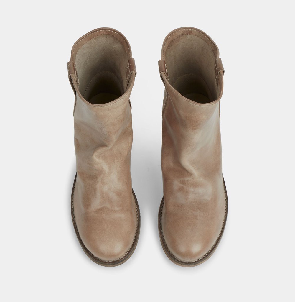 IVYLEE COPENHAGEN Evy Escuvado - Smoke Grey FOOTWEAR - Zabecca Living