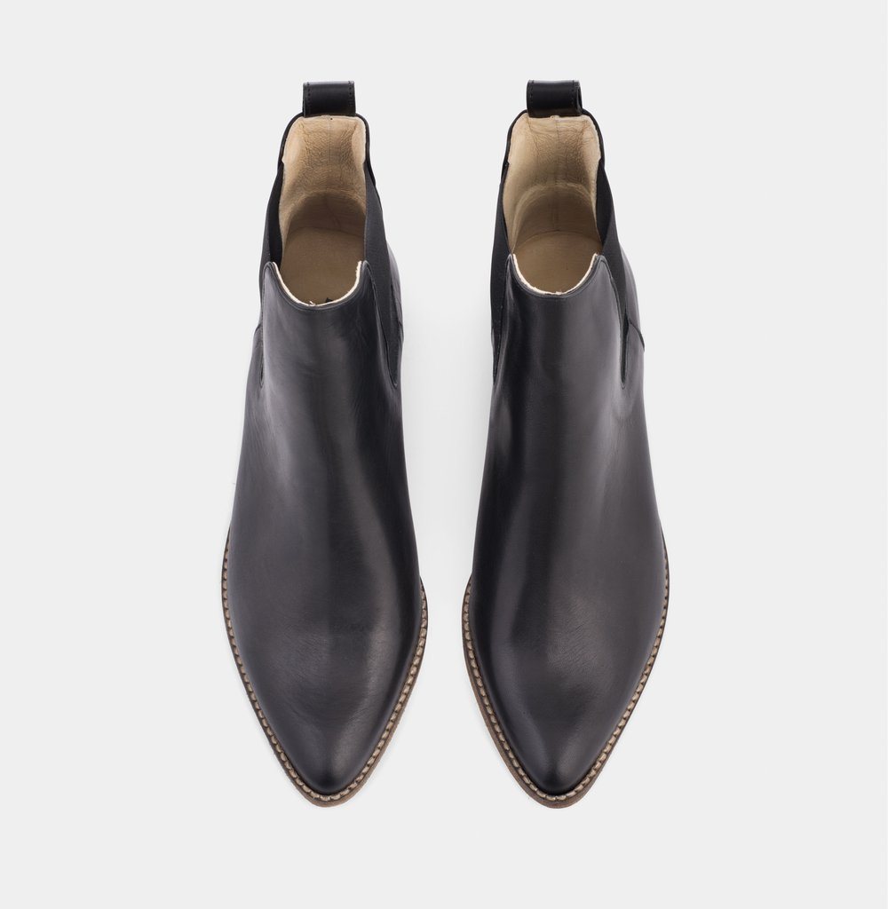 IVYLEE COPENHAGEN Stella Anilin - Black with Antique Sole FOOTWEAR - Zabecca Living