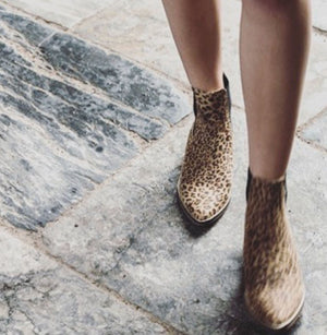 IVYLEE COPENHAGEN Stella Printed Split - Leopard Beige FOOTWEAR - Zabecca Living