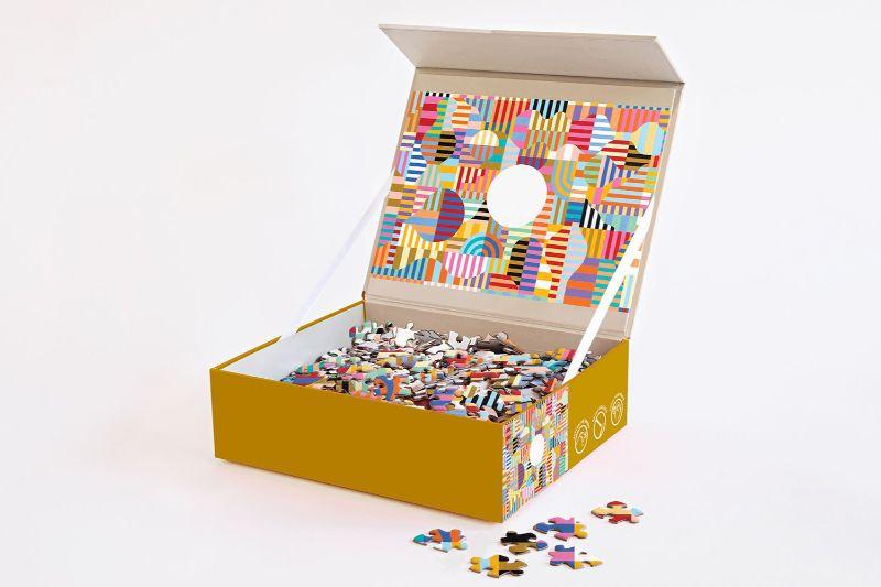 JOURNEY OF SOMETHING 500 Piece Puzzle - Full Moon Puzzle - Zabecca Living