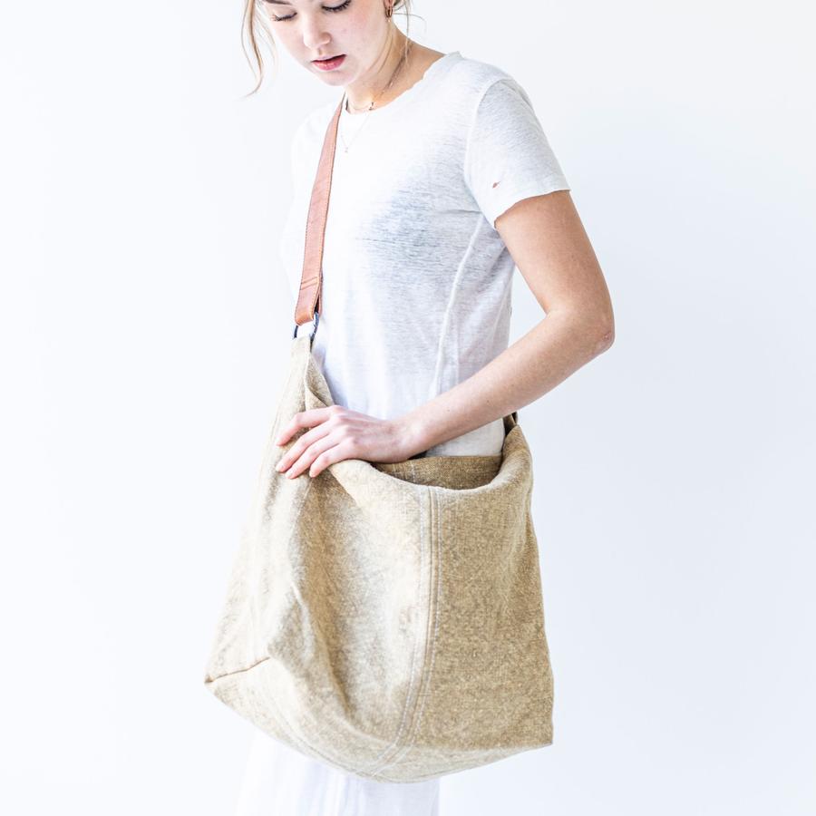 JUJU & CO Beach Jute Slouchy - Natural bag - Zabecca Living