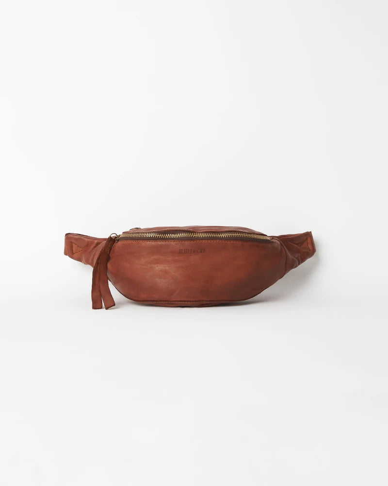 JUJU & CO Leather Bumbag - Cognac bag - Zabecca Living