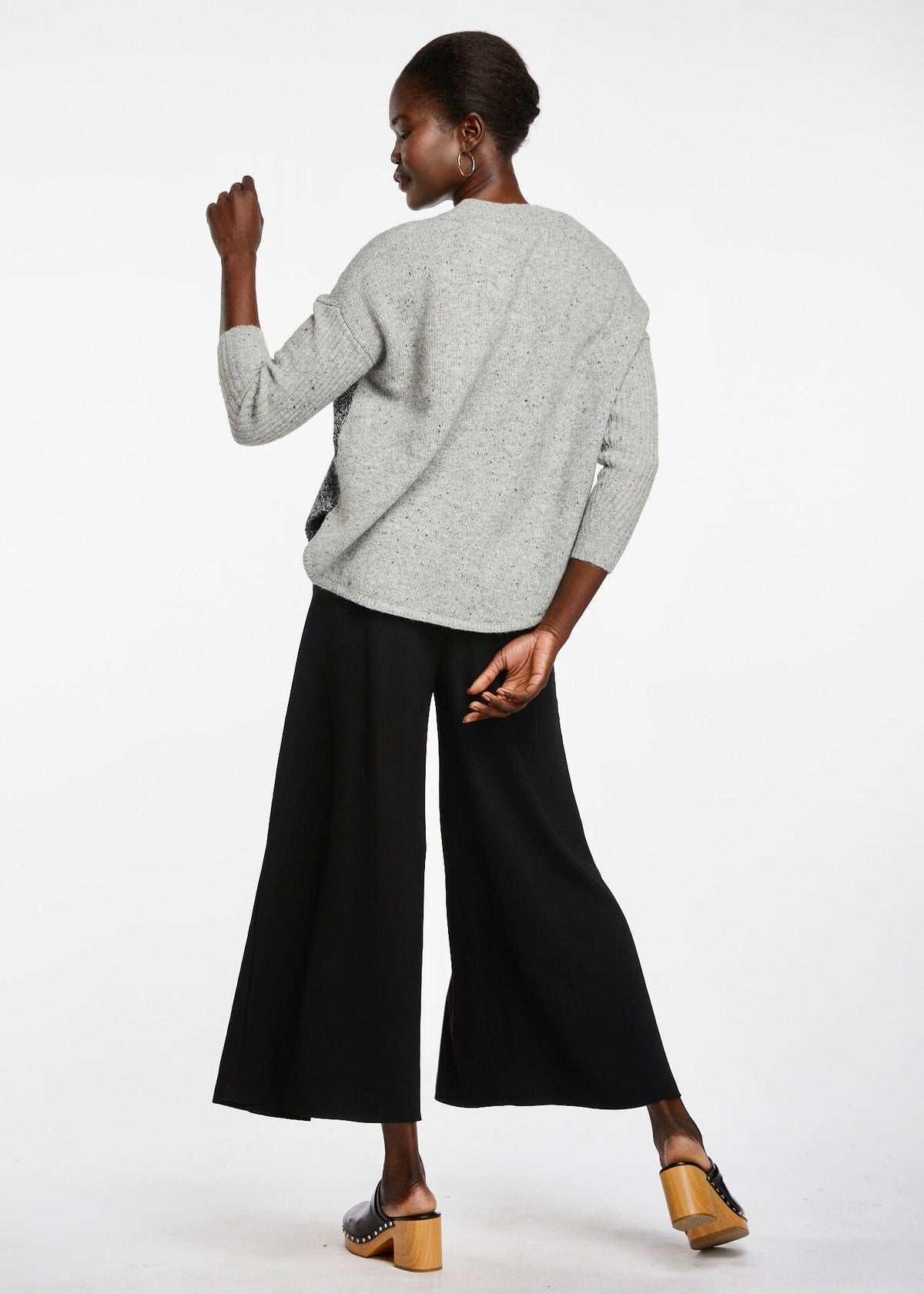 LD & CO Diagonal Jumper - Midnight Jumpers + Knitwear - Zabecca Living