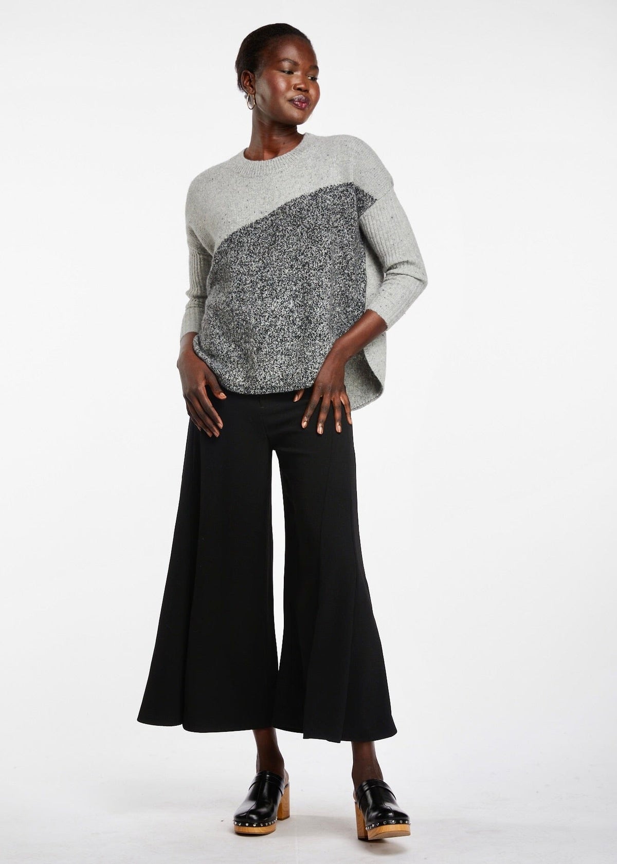 LD & CO Diagonal Jumper - Midnight Jumpers + Knitwear - Zabecca Living